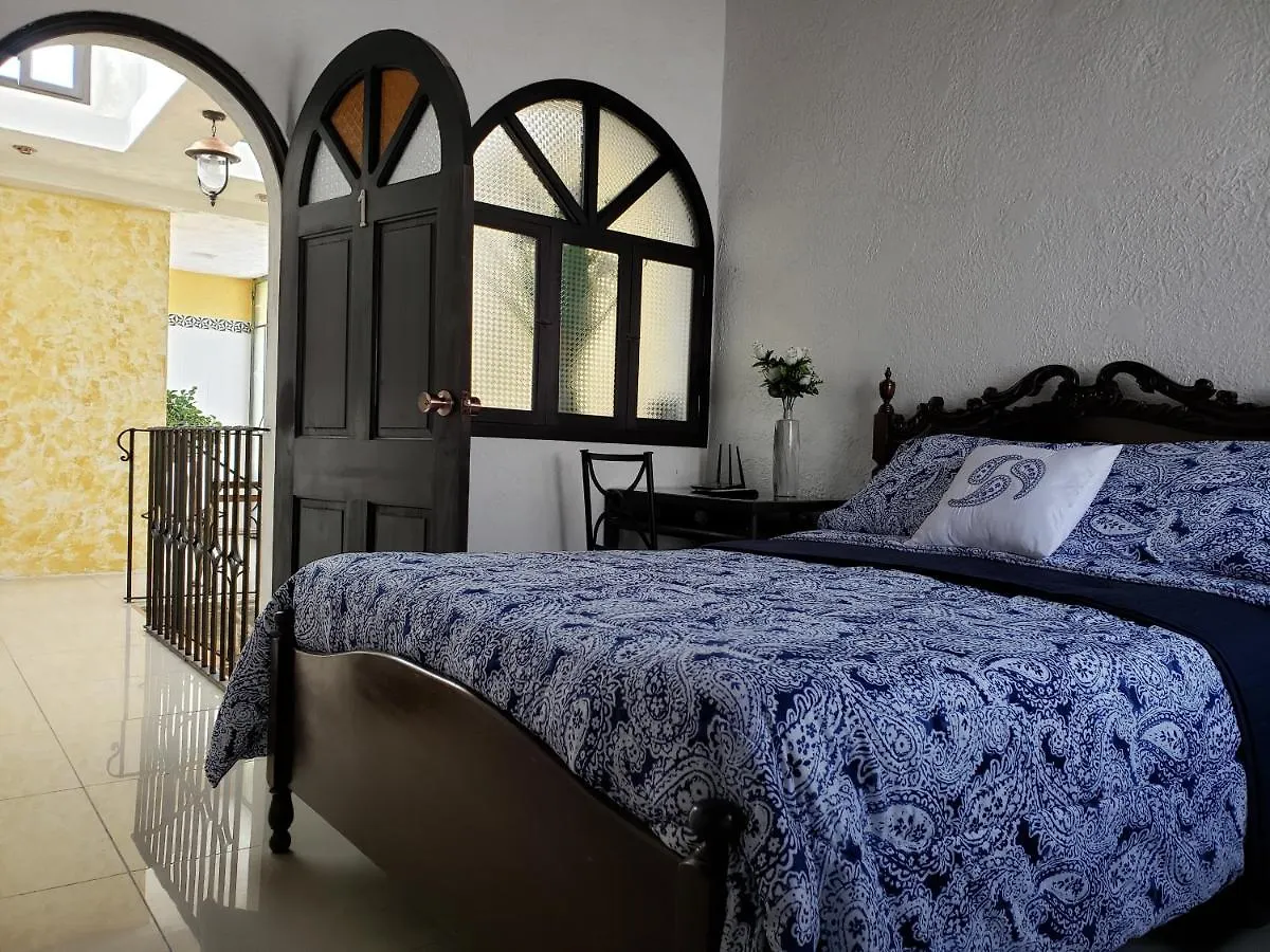 ***  La Capitanía Hotel Antigua Guatemala